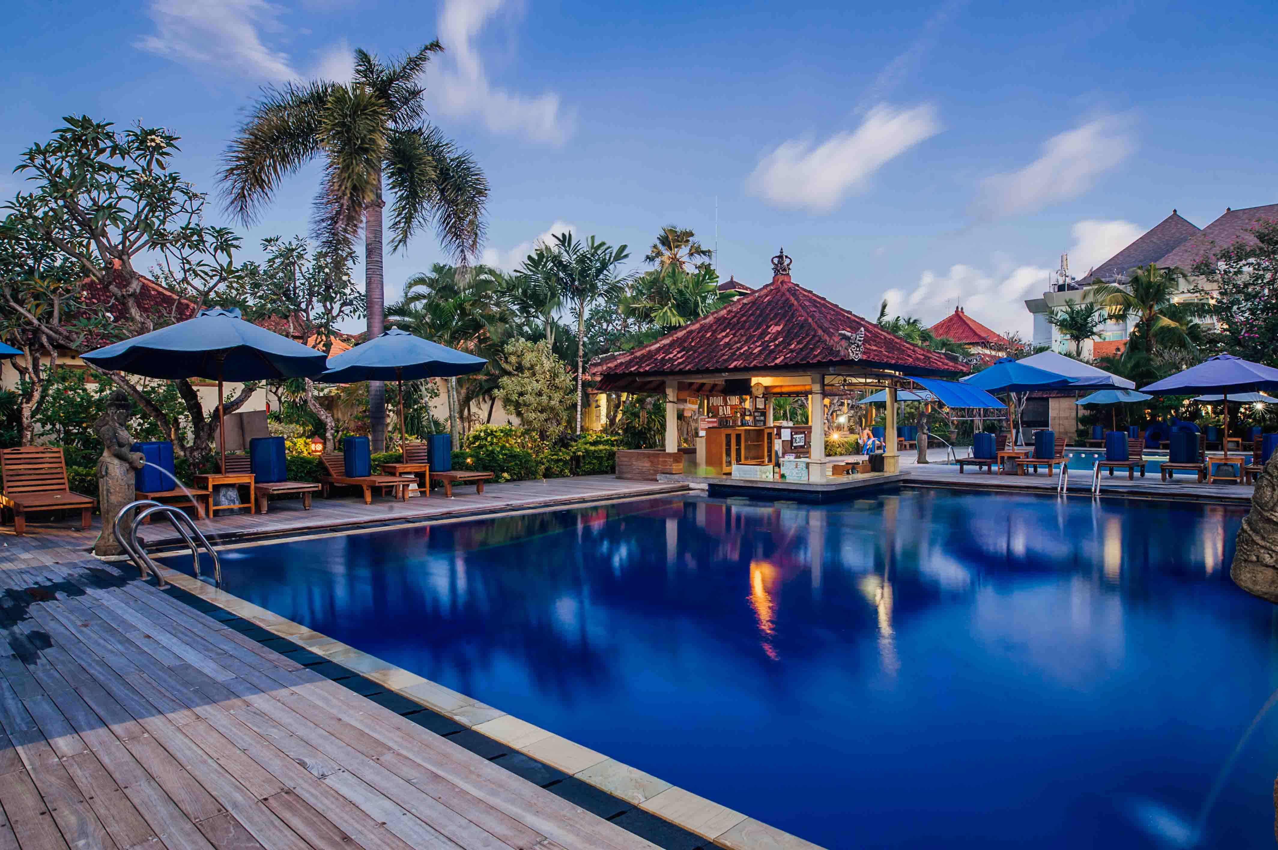 Kuta Puri Bungalows, Villas And Resort Exterior foto