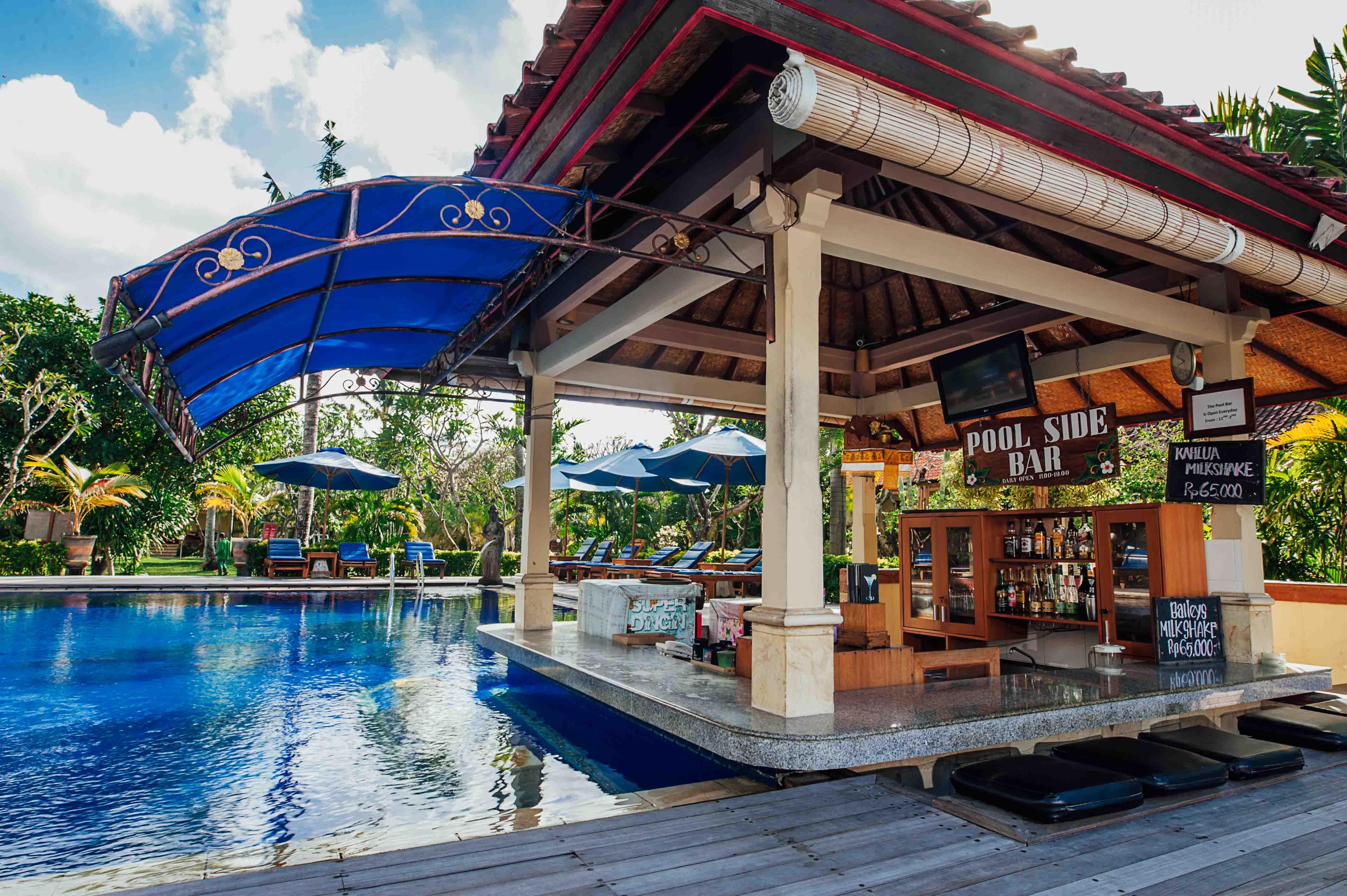 Kuta Puri Bungalows, Villas And Resort Exterior foto