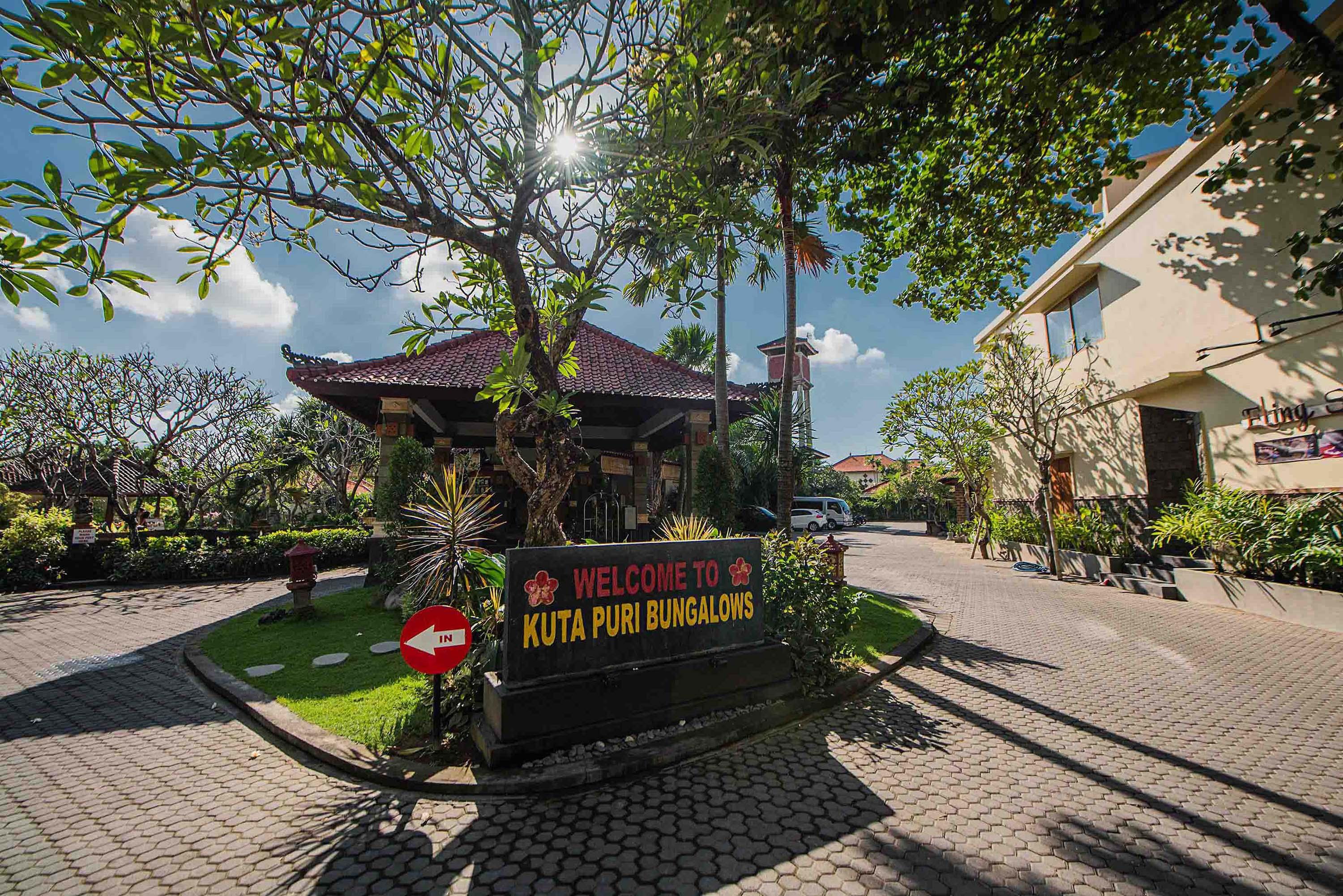 Kuta Puri Bungalows, Villas And Resort Exterior foto